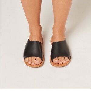 L Space - Laguna Sandal.